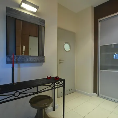 Manhattan Apartment